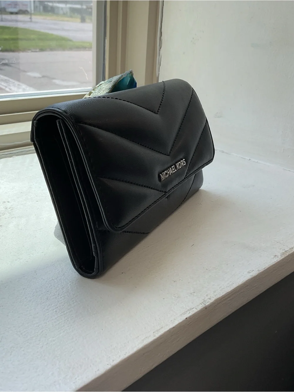 Michael Kors NWT Black Quilted Leather Trifold Wallet